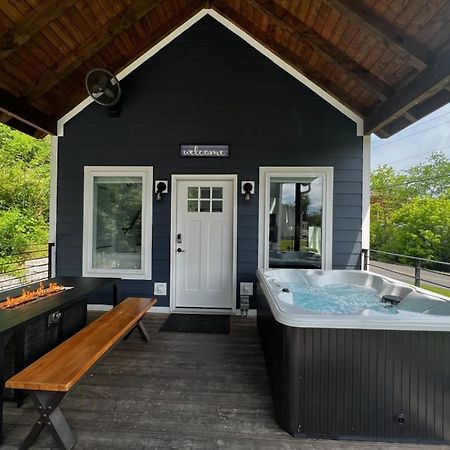 Modern Smoky Mountain Tiny House Lejlighed Pigeon Forge Eksteriør billede