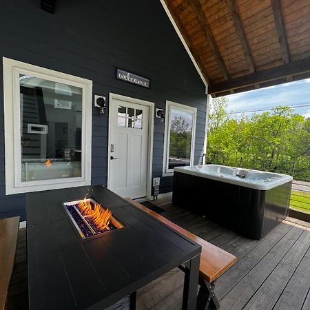 Modern Smoky Mountain Tiny House Lejlighed Pigeon Forge Eksteriør billede