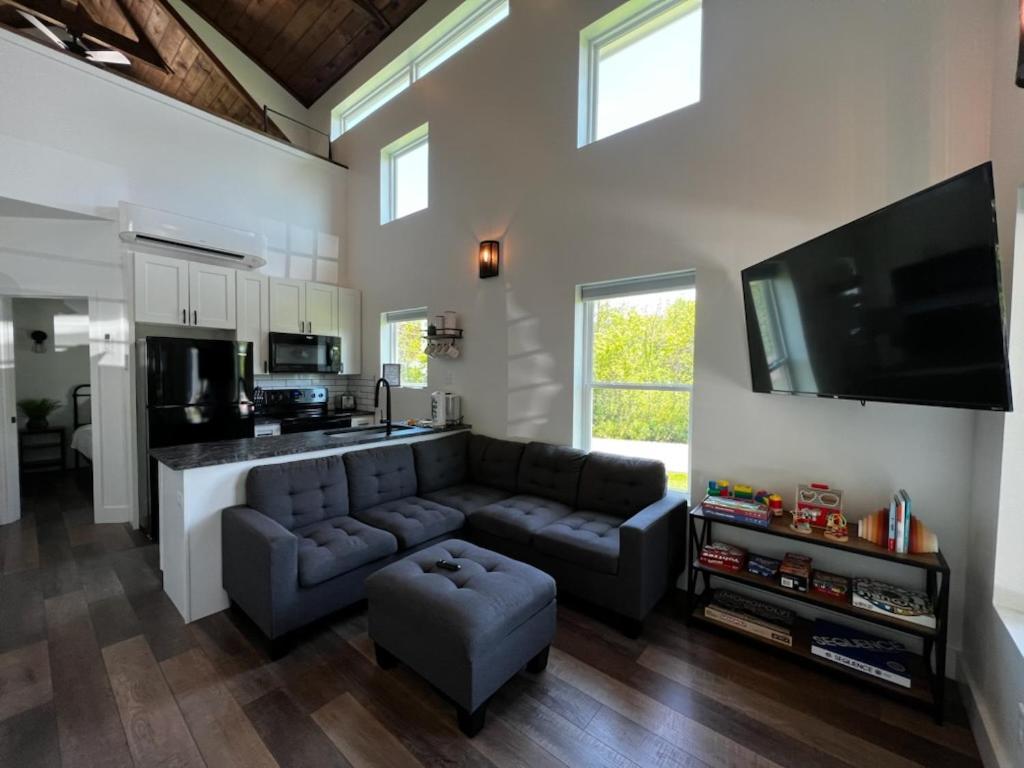 Modern Smoky Mountain Tiny House Lejlighed Pigeon Forge Eksteriør billede