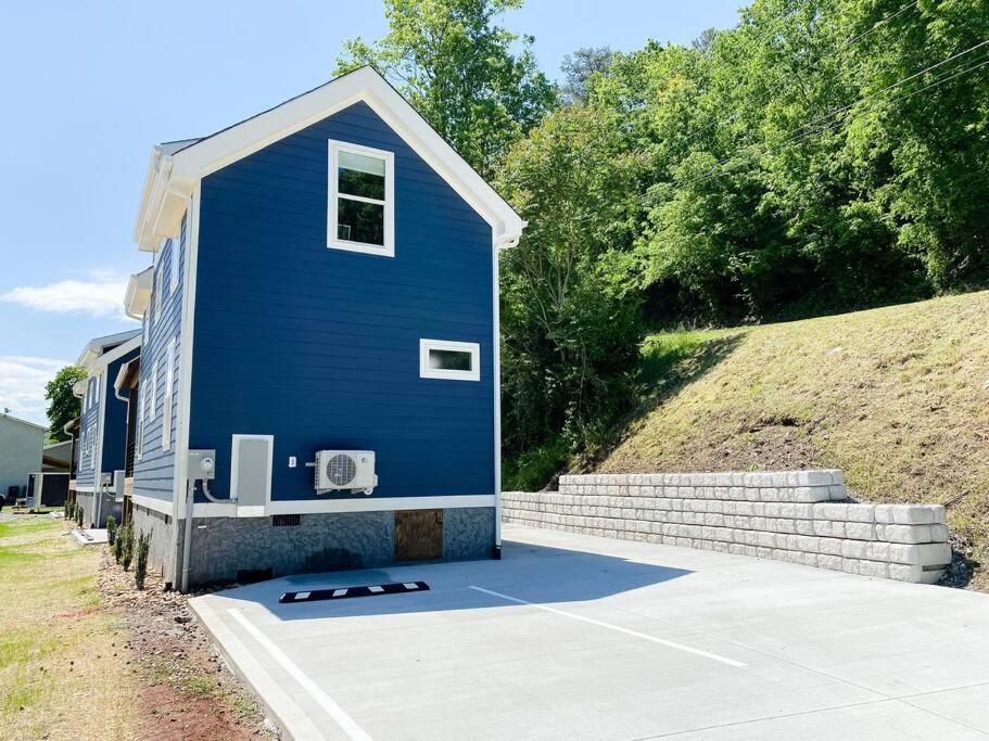 Modern Smoky Mountain Tiny House Lejlighed Pigeon Forge Eksteriør billede